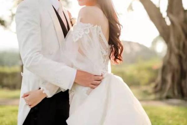 马化腾生辰八字婚姻大揭秘，你知道他的婚姻状况吗？