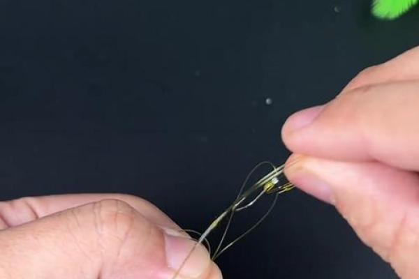 子线连接八字环